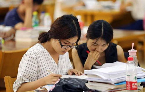 高校書記校長化身人力中介，每年走訪百家企業助力學生就業